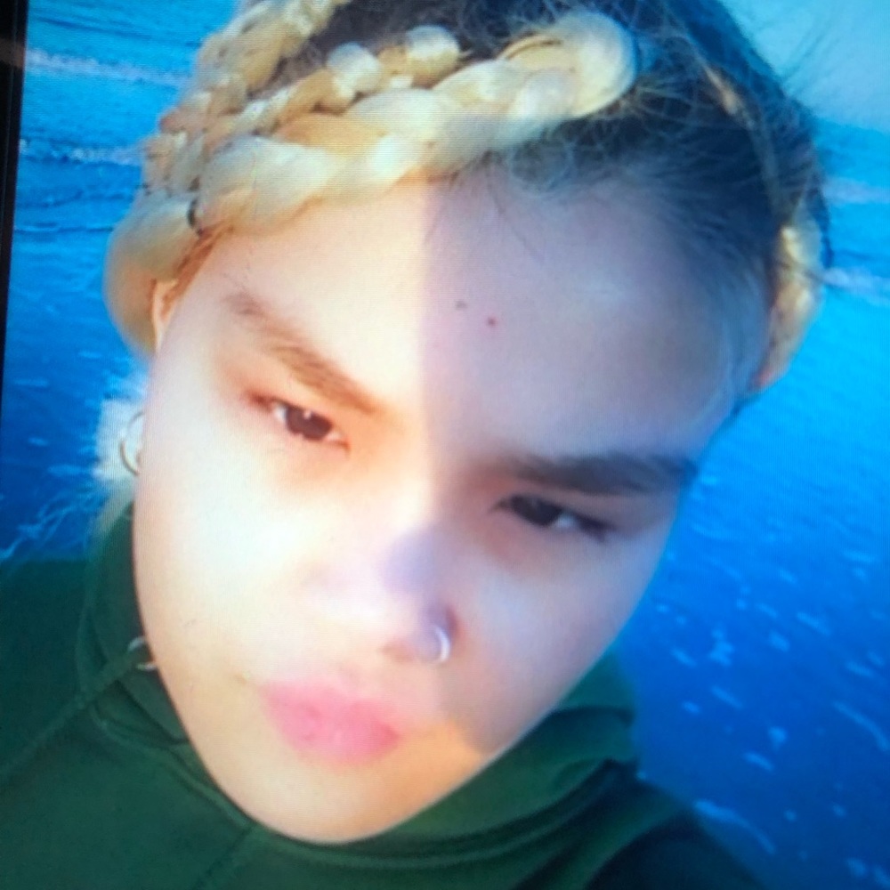 Meet your Posher, Alison